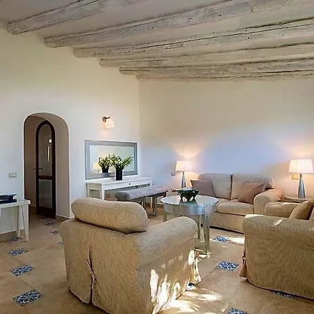 Cavalieri Country Hotel Is Morus